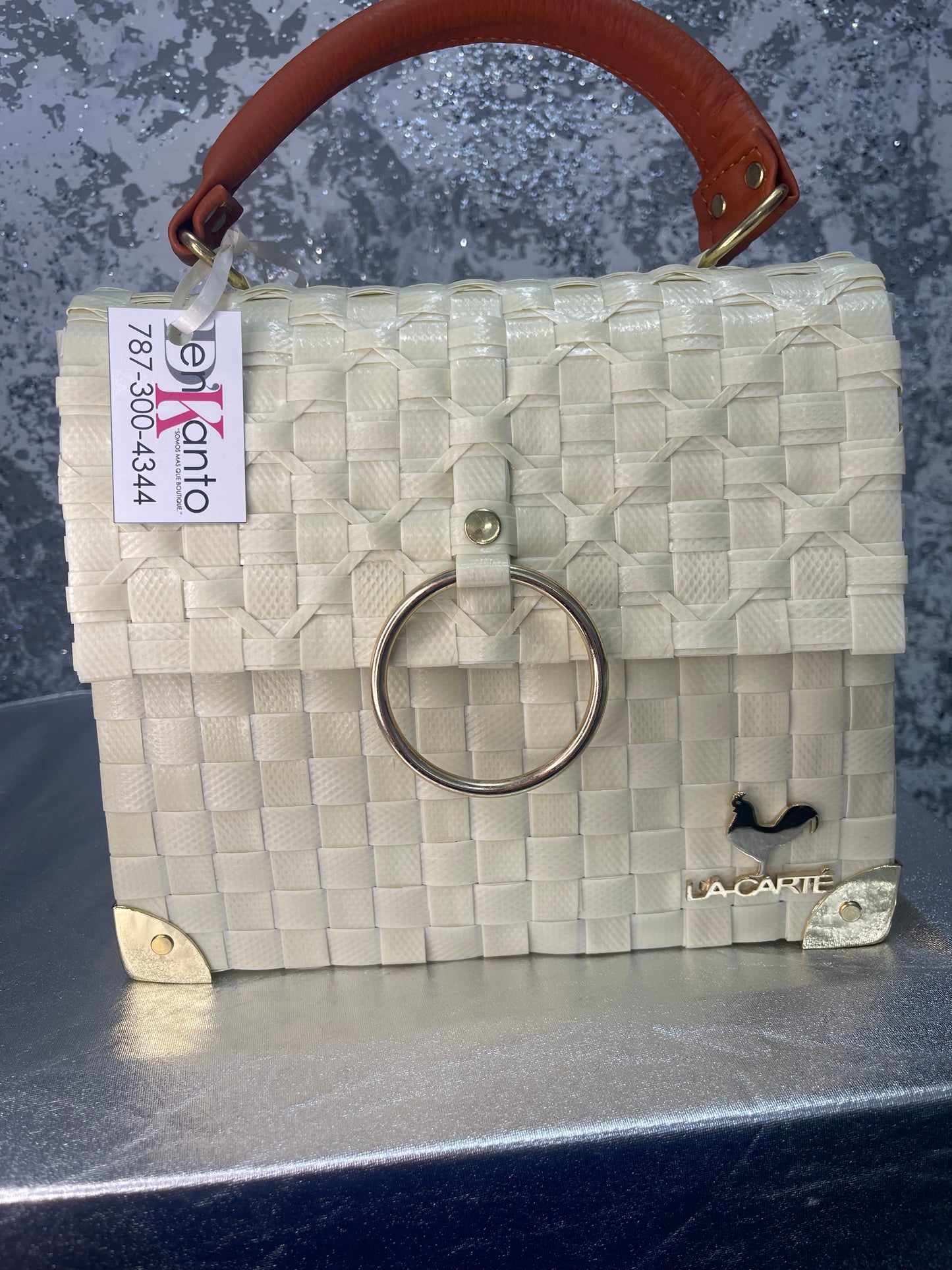 La carte beige bag