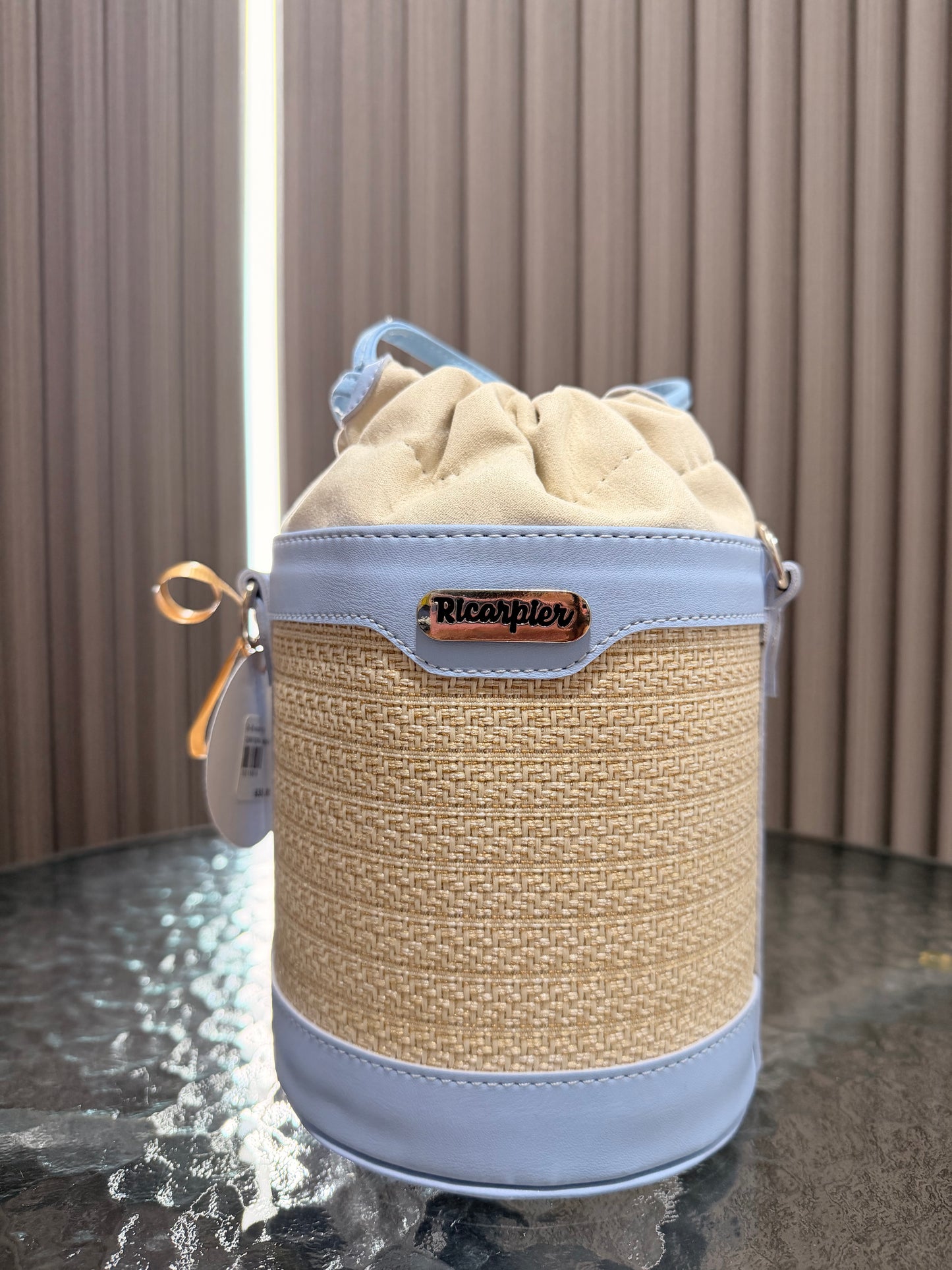 Cartera Honey Pot