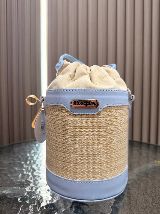 Cartera Honey Pot